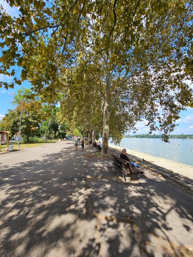 Booking Apartments Alone 1 Belgrad Exterior foto