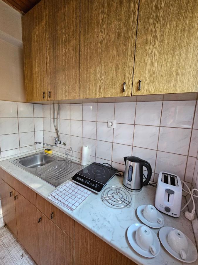 Booking Apartments Alone 1 Belgrad Exterior foto