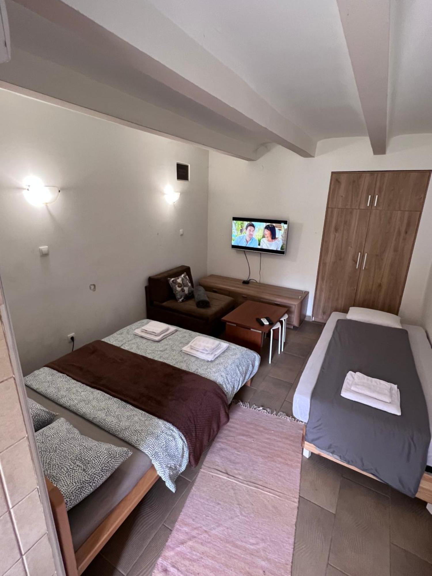 Booking Apartments Alone 1 Belgrad Exterior foto